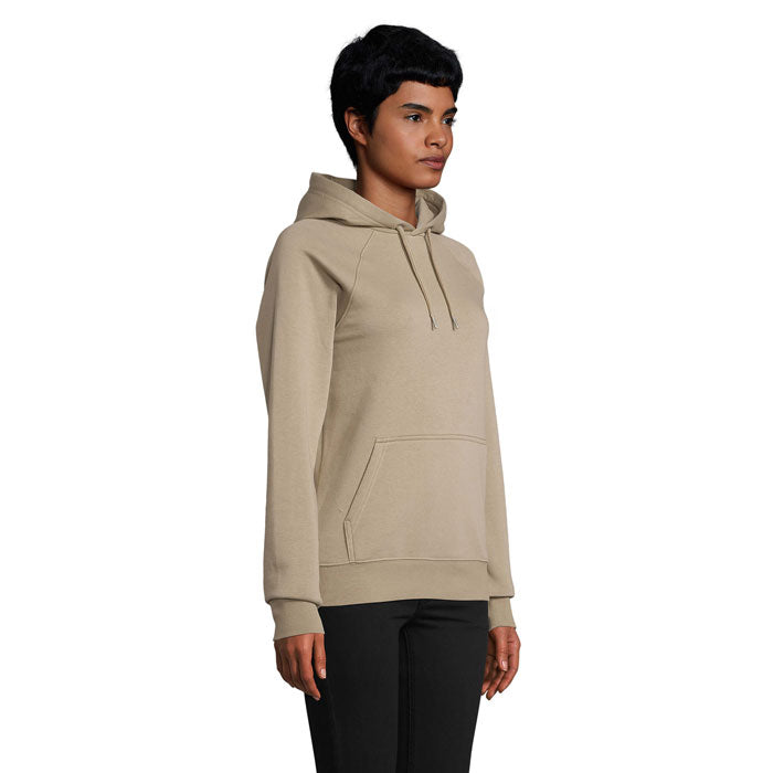 Kapuutsidega pusa, Unisex