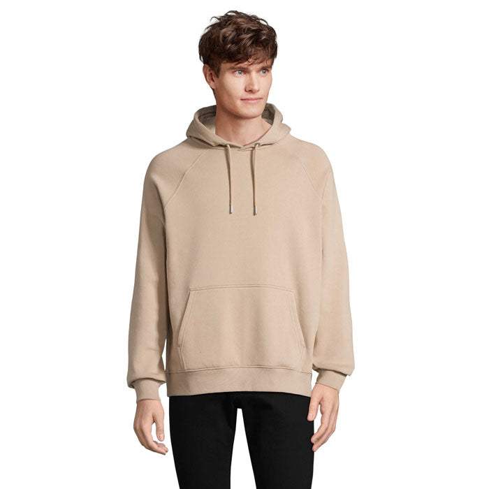 Kapuutsidega pusa, Unisex